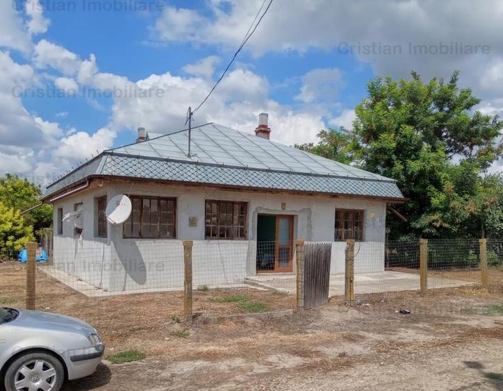 Casă cu 3 camere cu Canalizare în Siliștea