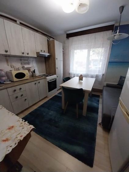 Apartament cu 2 camere decomandat, mobilat în Doamna Ghica