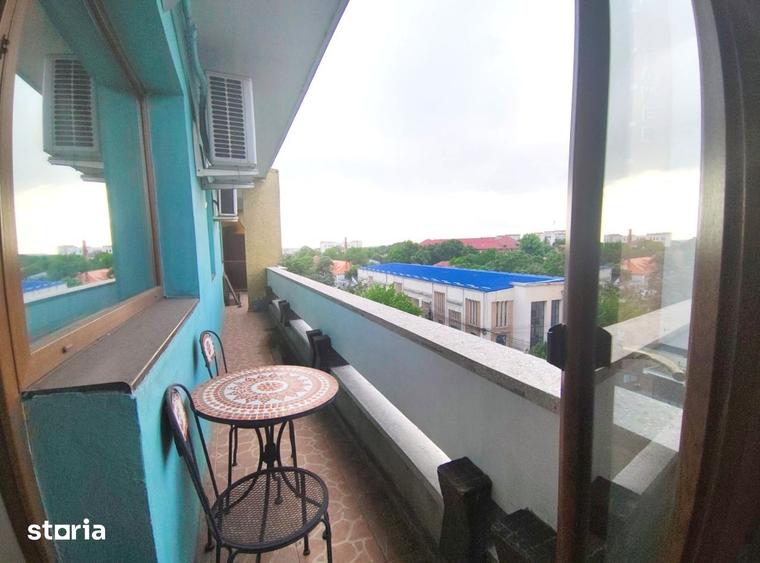 Apartament cu 4 camere, mobilat în Ultracentral