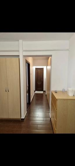 Apartament cu 3 camere decomandat în Țânțăreni