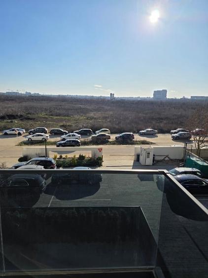 Apartament cu 2 camere semidecomandat, mobilat în Pipera