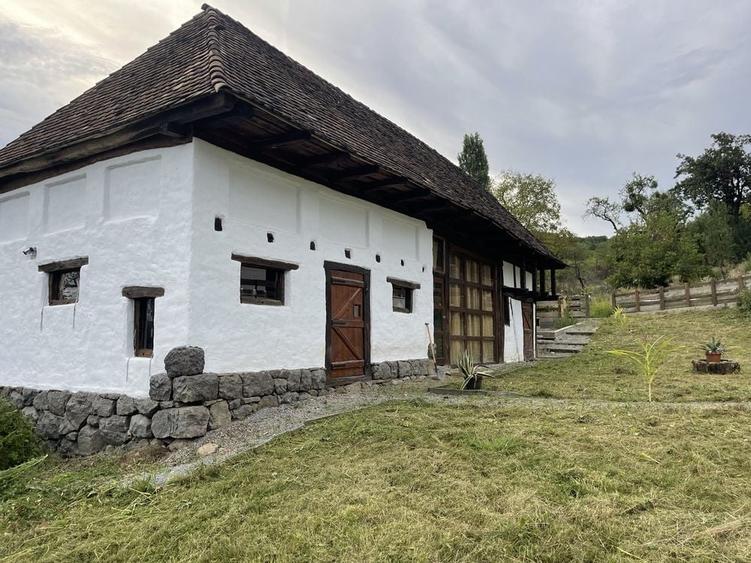 Casă cu 3 camere în Cându
