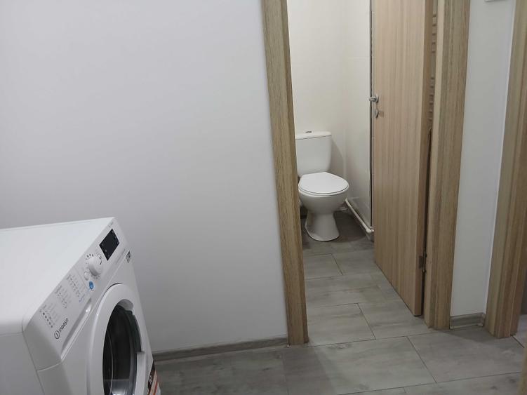 Apartament cu 2 camere semidecomandat în Hipodrom