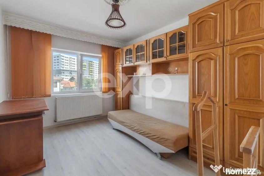 Apartament cu 3 camere decomandat în Lotus
