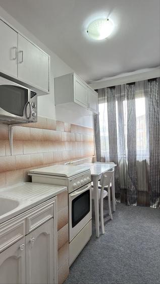 Apartament cu 2 camere semidecomandat în Nicolae Bălcescu
