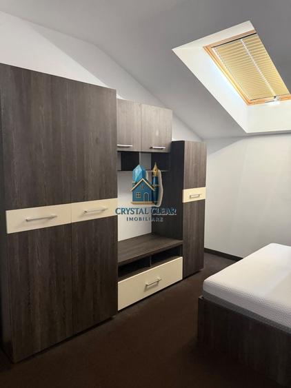 Apartament cu 4 camere decomandat în 7 Noiembrie