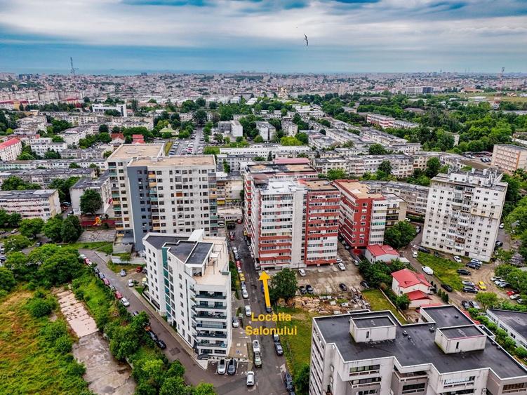 Spațiu comercial, de 45 mp, în Central