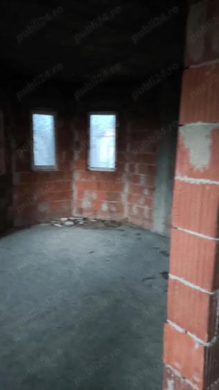 Casă cu Teren 1100 Mp în Dudeștii Vechi