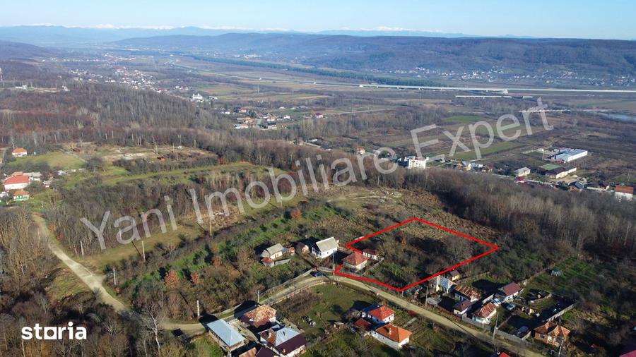 Casă cu 2 camere cu Teren 3500 Mp în Merișani