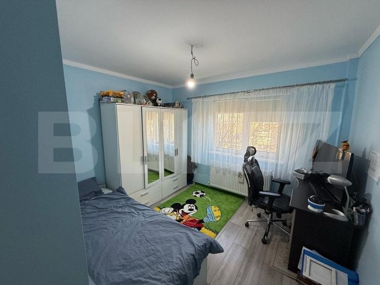 Apartament cu 4 camere decomandat, mobilat în Carpați 1