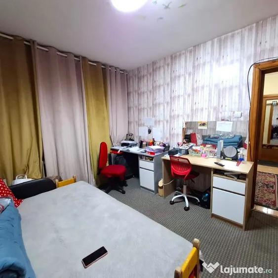 Apartament cu 2 camere decomandat în Ultracentral