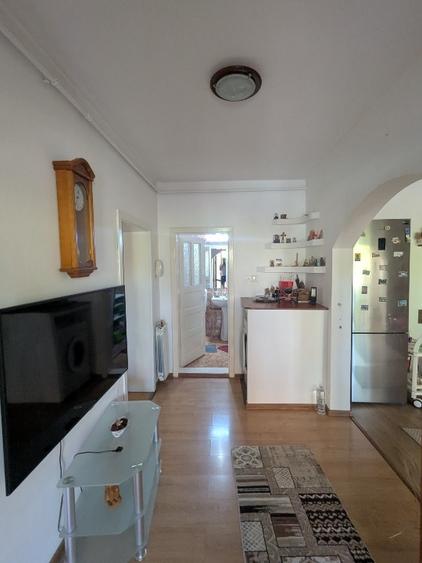 Casă individuală cu 3 camere cu Teren 250 Mp în Gojdu