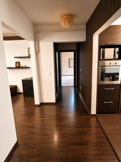 Apartament cu 2 camere decomandat în Exterior Vest