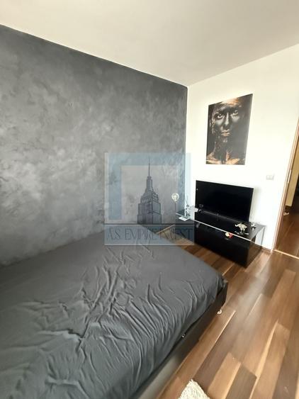 Apartament cu 3 camere circular, mobilat în Calea București
