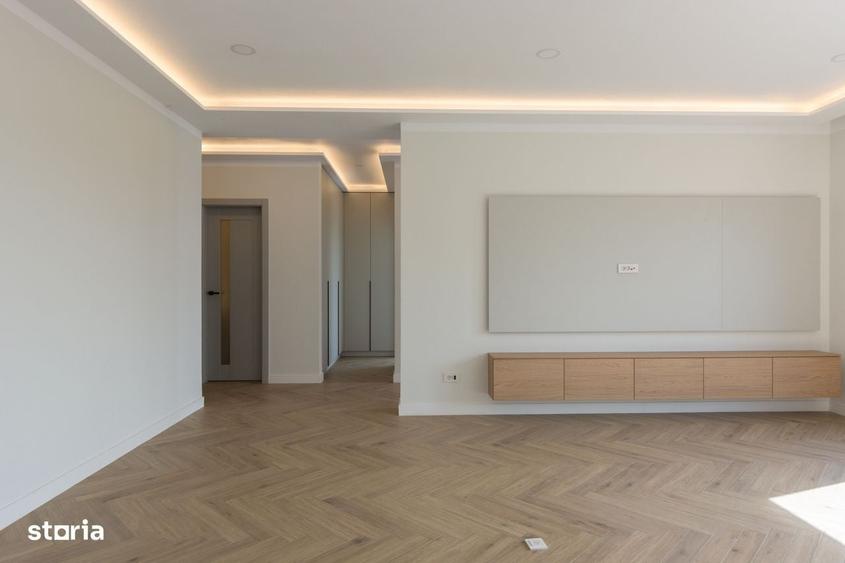 Casă cu 4 camere în Spitalul Județean