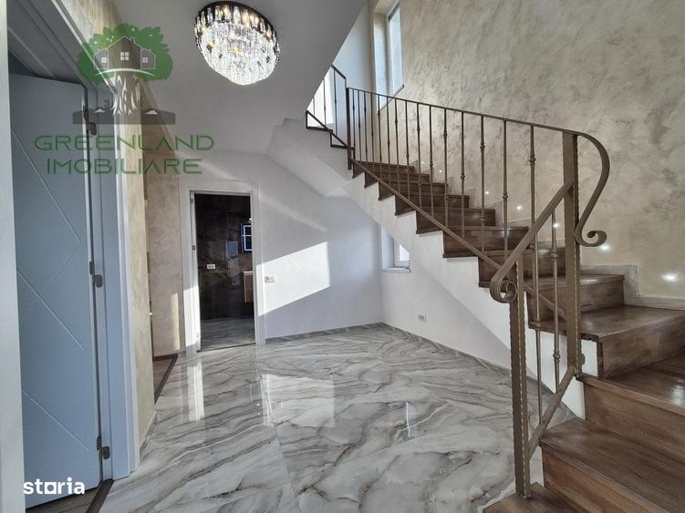 Casă cu 4 camere în Ciurbești