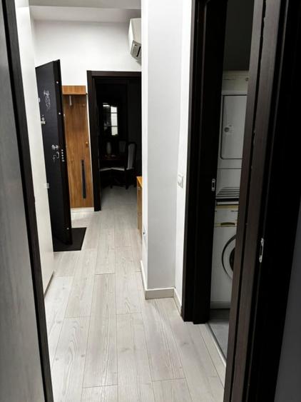 Apartament cu 2 camere decomandat, mobilat în Pajura