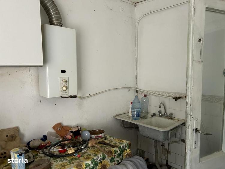 Casă cu 3 camere în Central