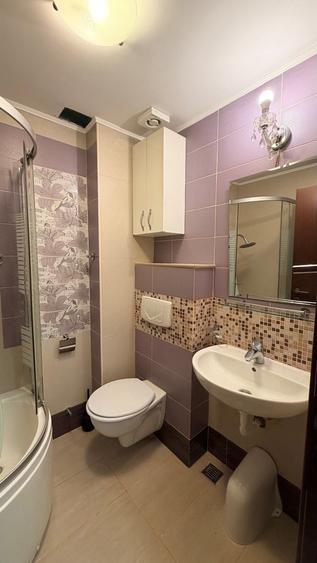 Apartament cu 3 camere decomandat, mobilat în Sisești