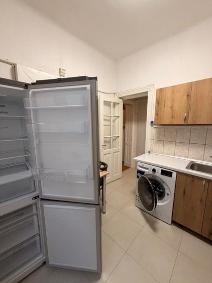 Apartament cu 2 camere semidecomandat în Dacia