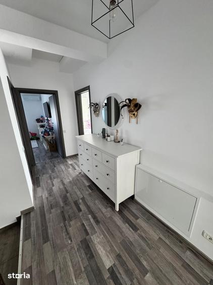 Casă cu 4 camere cu Teren 120 Mp în Central
