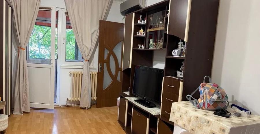 Apartament cu 2 camere semidecomandat, mobilat în Alexandru cel Bun