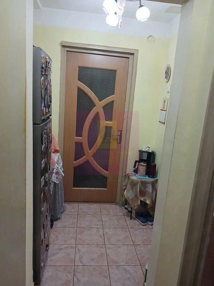 Apartament cu 2 camere decomandat în Colentina