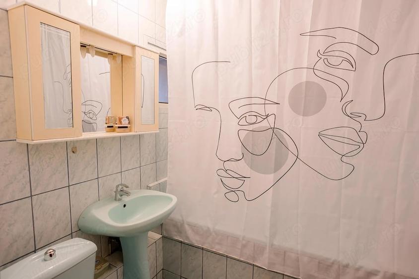 Apartament cu 3 camere decomandat în Rahova