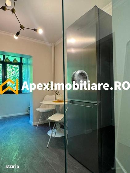 Apartament cu 2 camere decomandat în Berceni