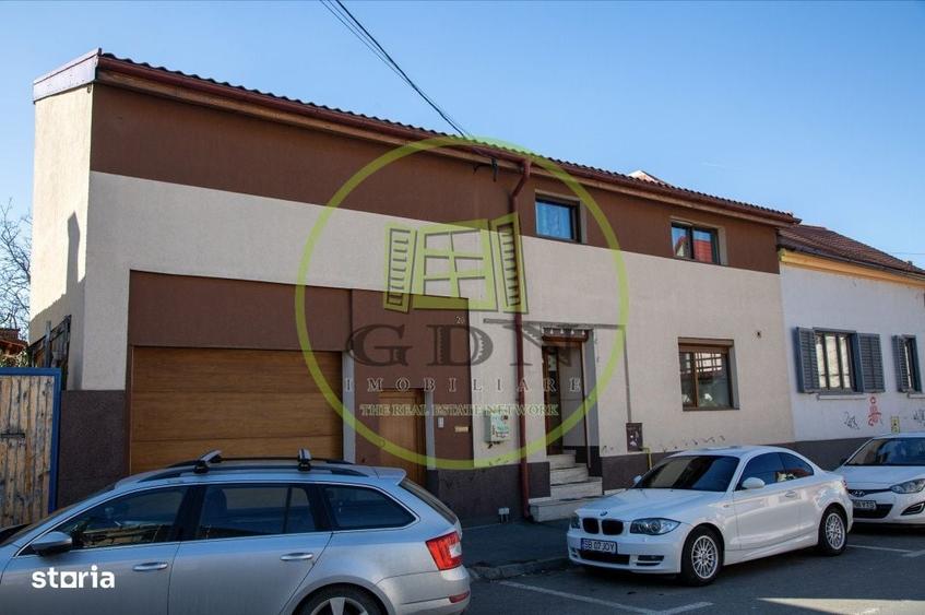 Casă cu 4 camere în Central