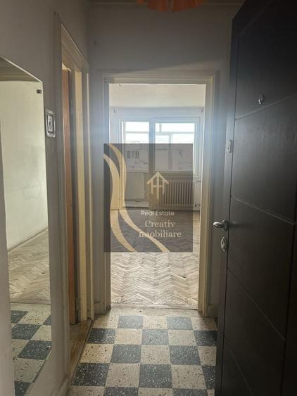 Garsonieră de vânzare piața veteranilor - 2