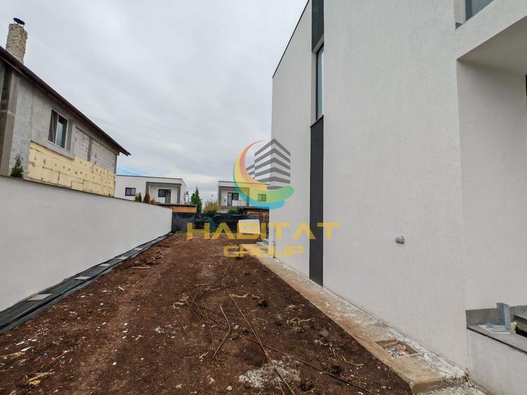Casă individuală cu 4 camere cu Teren 451 Mp în Berceni