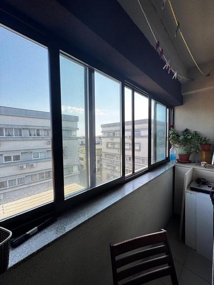 Apartament decomandat în Olteni