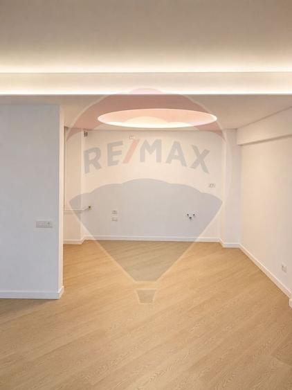 Apartament cu 3 camere de inchiriat in zona Pipera - 7