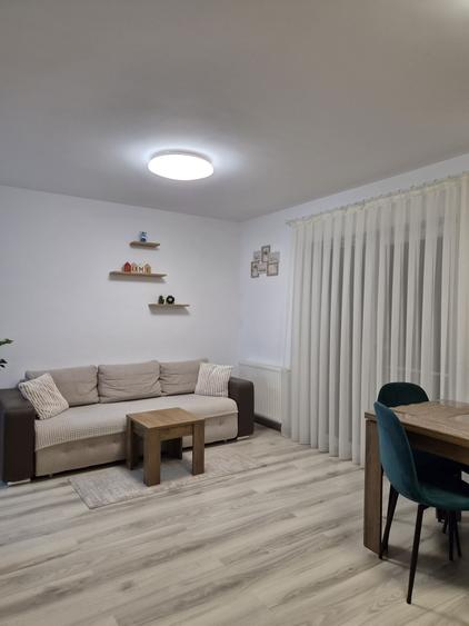 Apartament cu 2 camere semidecomandat în Lazaret