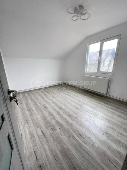 Casă individuală cu 5 camere cu Canalizare în Lunca Cetățuii