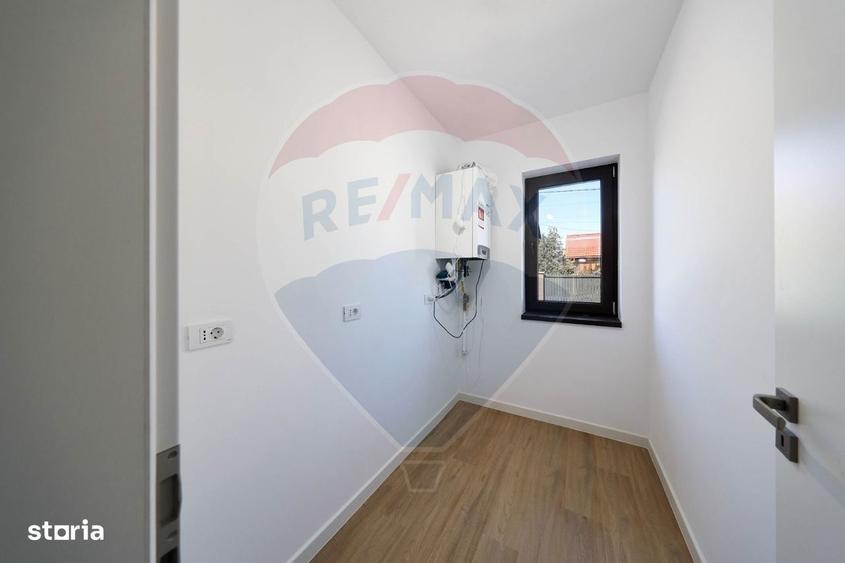 Casa 4 camere-594 mp teren, construc?ie noua-Harman - 2