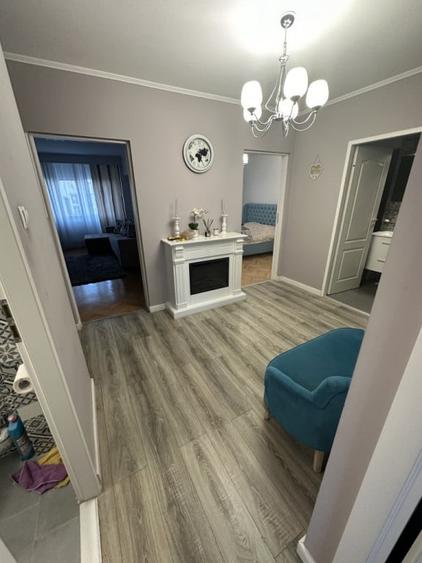 Apartament cu 3 camere decomandat în Mărăști