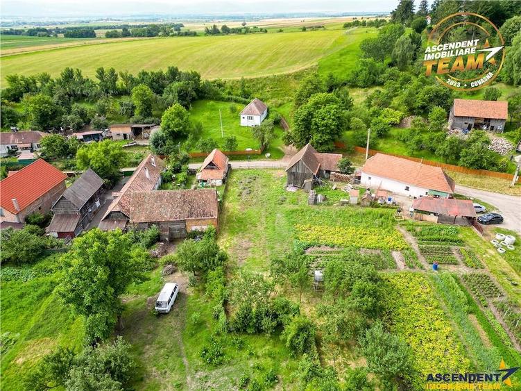 Teren de 681 mp, în Sâncraiu