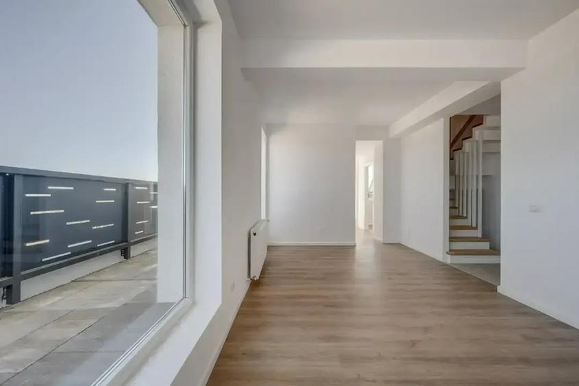 Apartament cu 3 camere decomandat în Nord