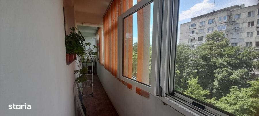 Drumul Taberei,Valea Argesului,2 min metrou - 4