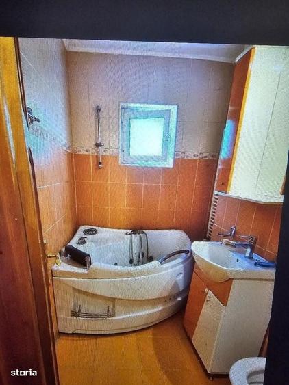 Apartament cu 3 camere decomandat în Ultracentral