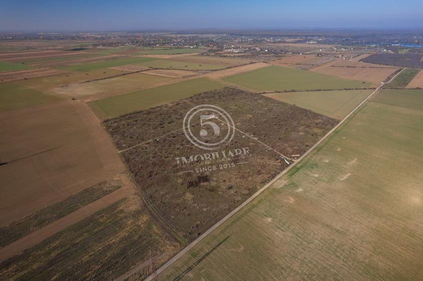 Teren Construcții intravilan de 1118 mp, în Periș