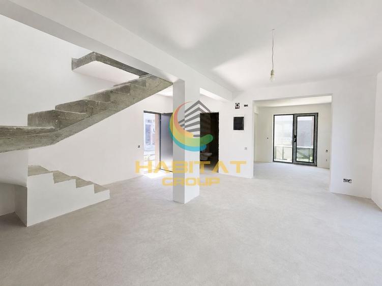 Duplex cu 3 camere cu Canalizare în Central