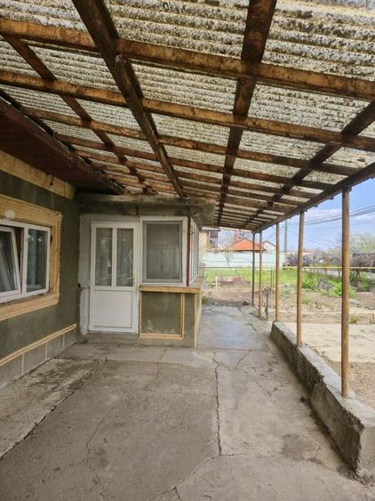 Casă cu 4 camere cu Teren 715 Mp în Central