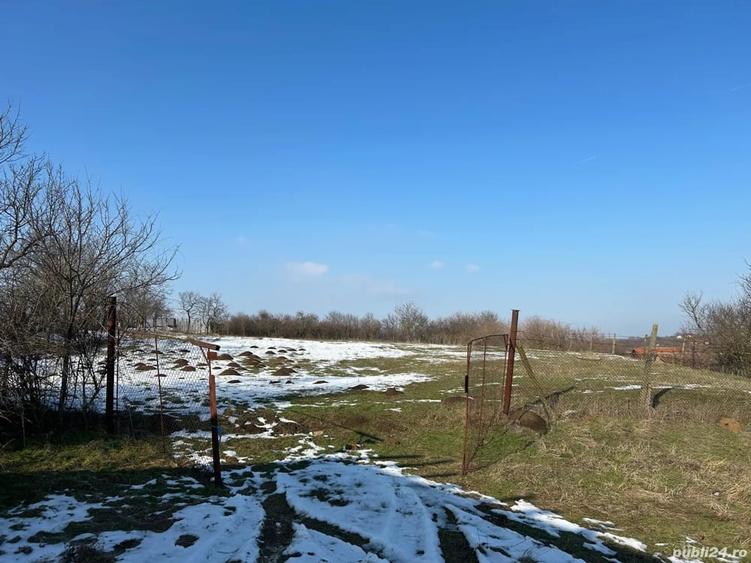 Teren de 1440 mp, în Murani