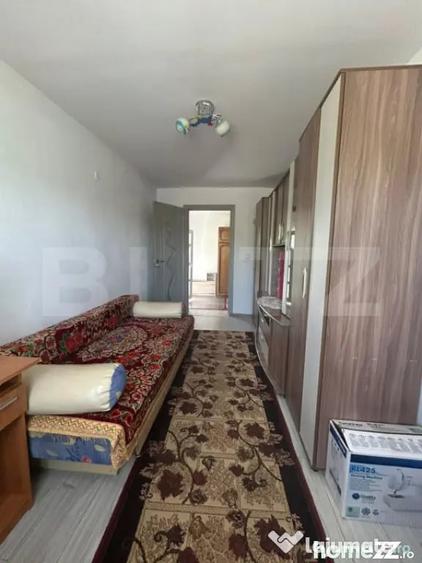 Casă cu 5 camere cu Teren 3000 Mp în Central