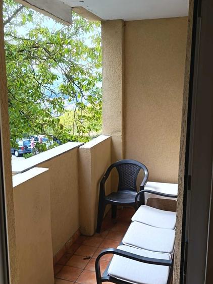 Apartament cu 4 camere decomandat în Zorilor