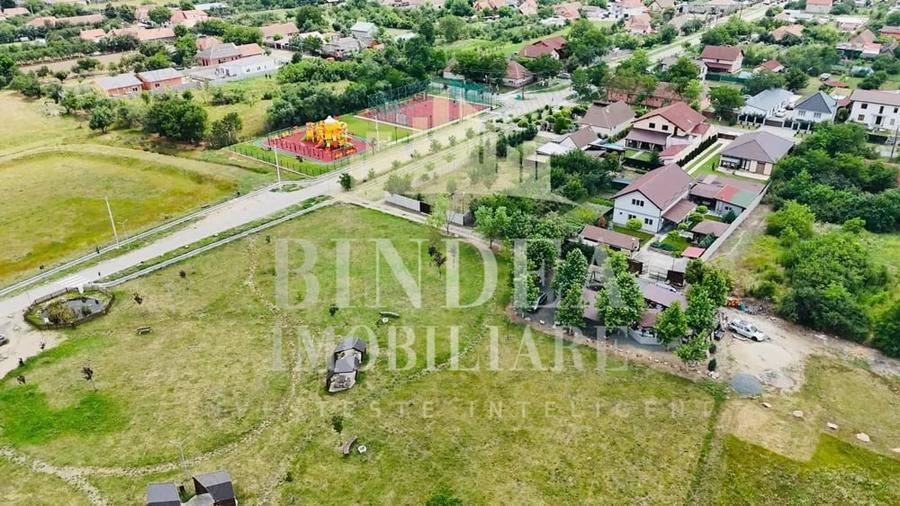 Casă cu 3 camere cu Teren 700 Mp în Cerneteaz
