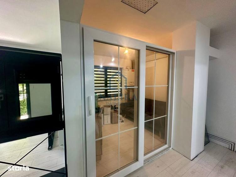 Spațiu comercial, de 65 mp, în Săsar